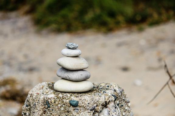 Uuuh Rocks “The Five Jagged Rocks of UUism,” by Kari Gottfried – Universalist ...